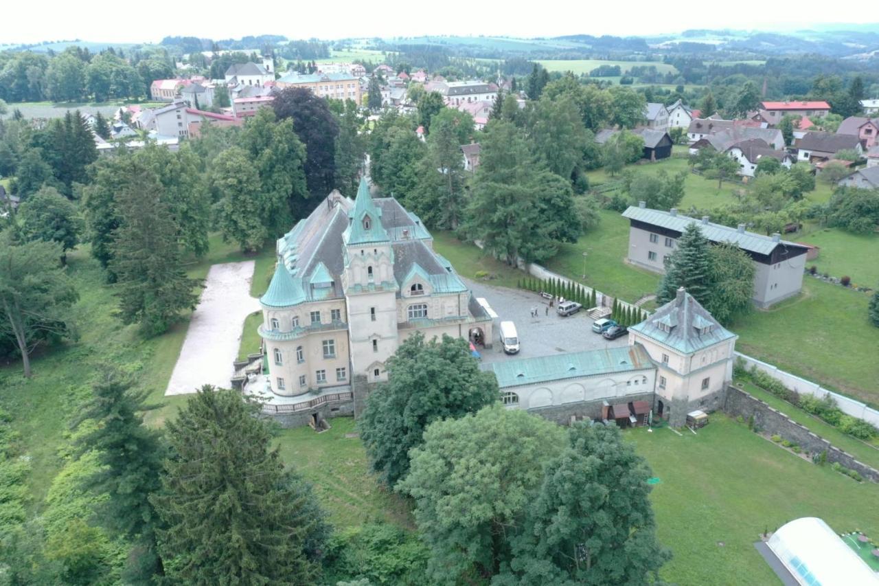 Hotel Vetrov Vysoke nad Jizerou Exterior photo